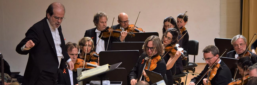 Foto descriptiva de la noticia: 'La OCG presenta 'Las Terceras de Schumann y Brahms''