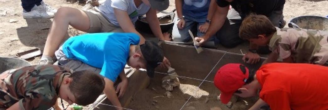 Foto descriptiva del evento: 'Taller infantil arqueología '